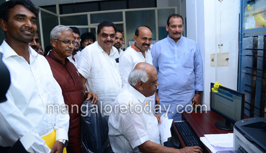 Health Minister Ramesh Kumar